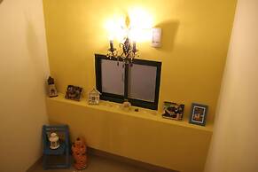 Crystal Blue Sea Maid