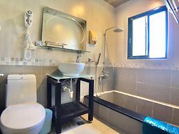 Crystal Blue Sea Maid