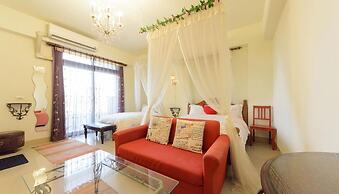 Crystal Blue Sea Maid