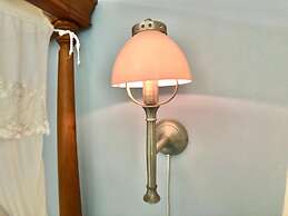 Crystal Blue Sea Maid