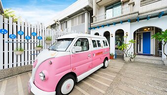 Crystal Blue Sea Maid