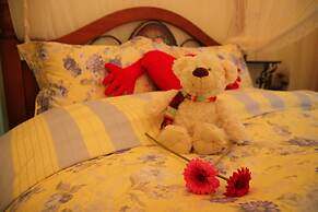 Crystal Blue Sea Maid