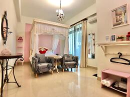 Crystal Blue Sea Maid