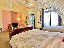 Crystal Blue Sea Maid