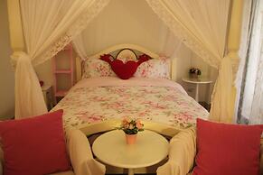 Crystal Blue Sea Maid