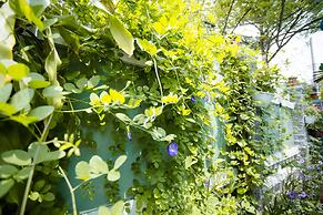 Magnolia Garden Villa