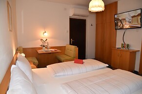 Angerburg Blumenhotel