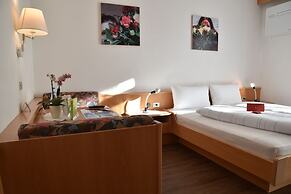 Angerburg Blumenhotel