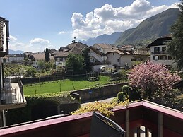Angerburg Blumenhotel