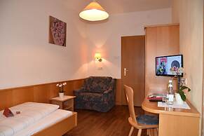Angerburg Blumenhotel