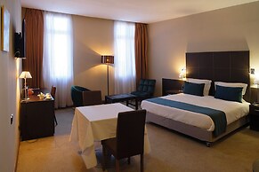 Tana Hôtel