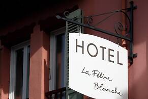 La Féline Blanche