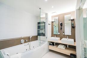 SunGarden Wellness & Conference Hotel