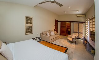 W15 Weligama