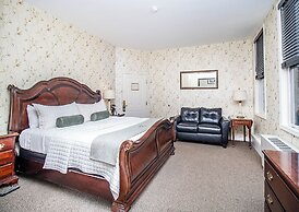 The Brewster Inn