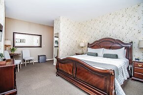 The Brewster Inn
