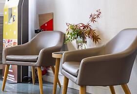 B&B HOTEL Rennes Sud Chantepie