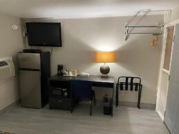 Palms Inn
