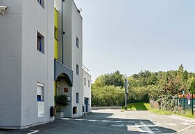 B&B HOTEL Montlhéry
