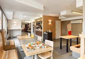 B&B HOTEL Montlhéry