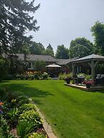 627 On King Bed and Breakfast