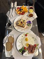 627 On King Bed and Breakfast