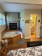 627 On King Bed and Breakfast