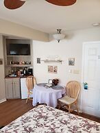 627 On King Bed and Breakfast