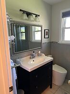 627 On King Bed and Breakfast