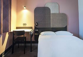 B&B HOTEL Avignon (1)