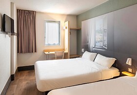 B&B HOTEL Angers 2 Université