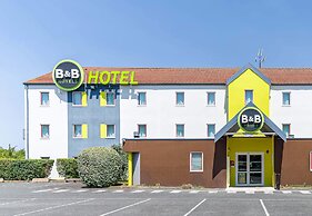 B&B HOTEL Poitiers (1)
