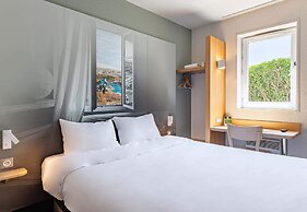 B&B HOTEL Poitiers (1)