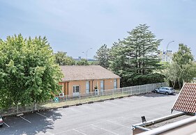 B&B HOTEL Poitiers (1)