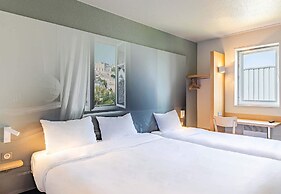 B&B HOTEL Poitiers (1)