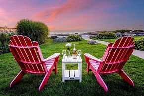 Atlantis Oceanfront Inn