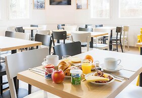 B&B HOTEL Auxerre Monéteau