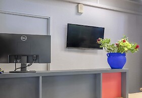 B&B HOTEL Toulon Ollioules