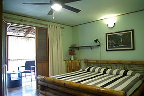 Bugabutik Hotel Resort