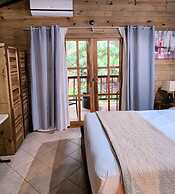 Bugabutik Hotel Resort