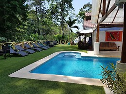 Bugabutik Hotel Resort