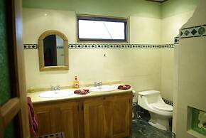 Bugabutik Hotel Resort