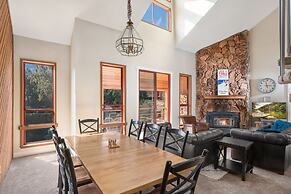 Aspen Creek by 101 Great Escapes