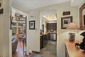 Aspen Creek by 101 Great Escapes