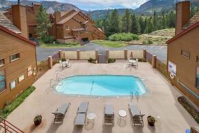 Aspen Creek by 101 Great Escapes