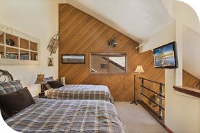 Aspen Creek by 101 Great Escapes