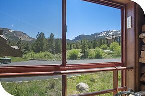 Aspen Creek by 101 Great Escapes