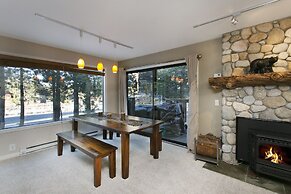 Summit by 101 Great Escapes