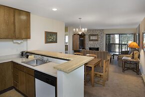 Summit by 101 Great Escapes