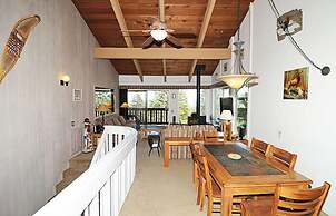 Mammoth Point by 101 Great Escapes